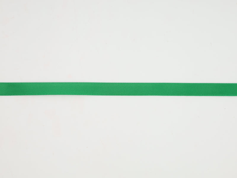 3/8" Double Face Satin Ribbon | Emerald (580) | 100 Yard Roll